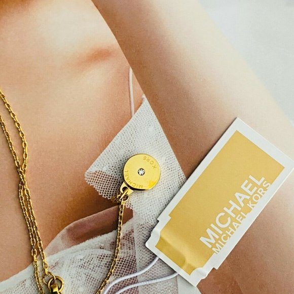 NEW Michael Kors MK Logo Circle Silver Necklace - Picture 11 of 11